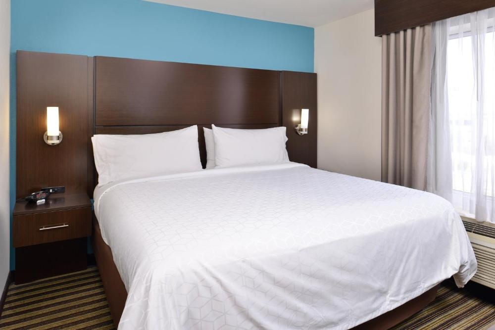 Holiday Inn Express Montgomery East I-85 Image 32