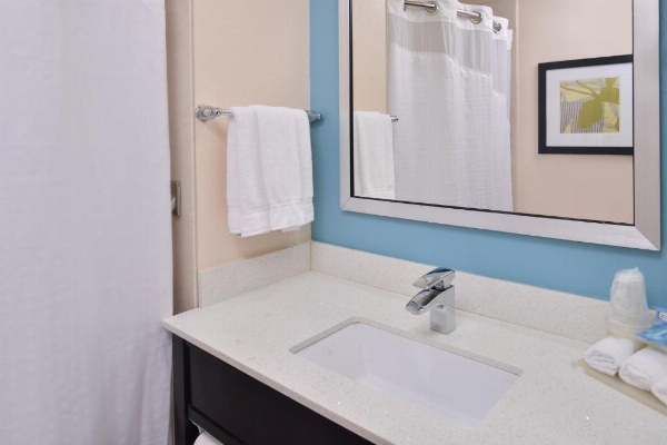 Holiday Inn Express Montgomery East I-85 image 40